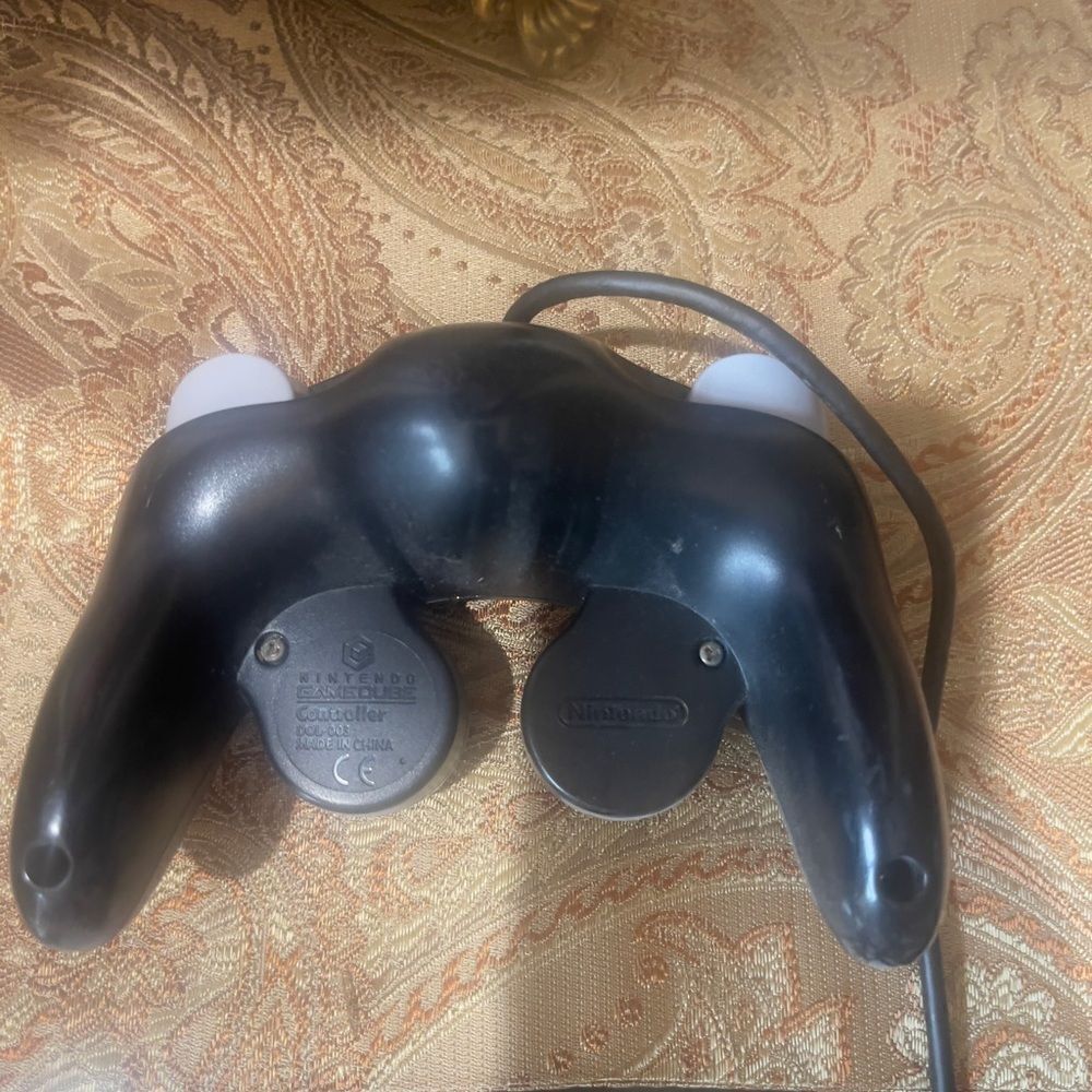 Nintendo Gamecube Controller Black - Picture 2 of 4